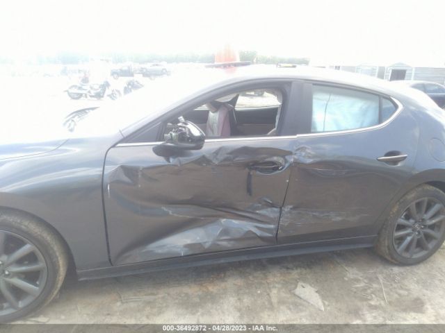 JM1BPALL2N1500873 Mazda Mazda3 Hatchback Preferred