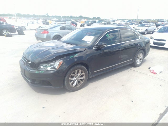 Volkswagen Passat 1.8t S 2017 1VWAT7A32HC048331 Image 2
