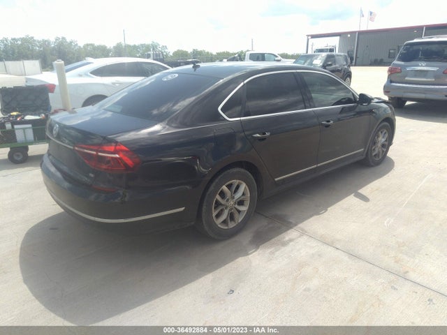 Volkswagen Passat 1.8t S 2017 1VWAT7A32HC048331 Image 4