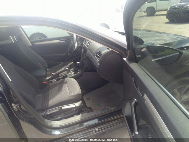 Volkswagen Passat 1.8t S 2017 1VWAT7A32HC048331 Image 5
