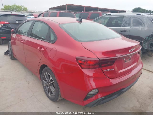3KPF24AD3NE417107 KIA Forte Lxs