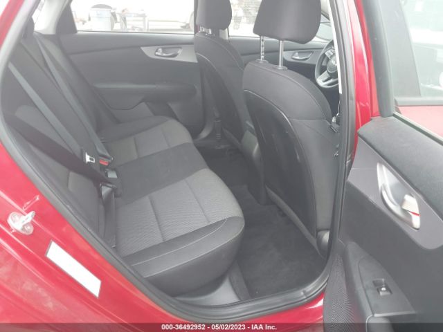 3KPF24AD3NE417107 KIA Forte Lxs
