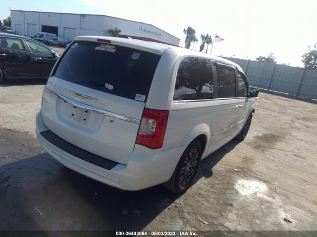 2C4RC1HG8ER336899 Chrysler Town & Country S