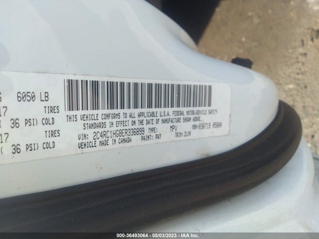 2C4RC1HG8ER336899 Chrysler Town & Country S