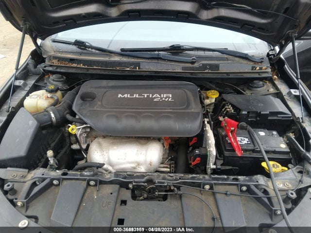 1C3CCCAB8FN644996 Chrysler 200 Limited
