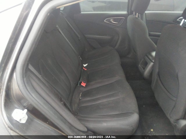 1C3CCCAB8FN644996 Chrysler 200 Limited