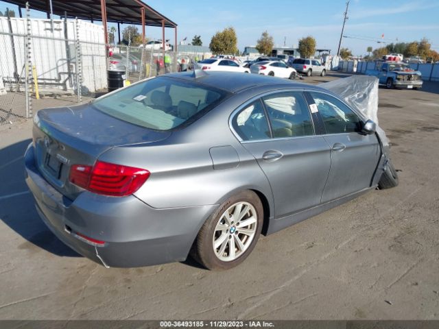 WBA5A5C54FD520790 BMW 5 Series 528i