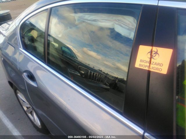WBA5A5C54FD520790 BMW 5 Series 528i
