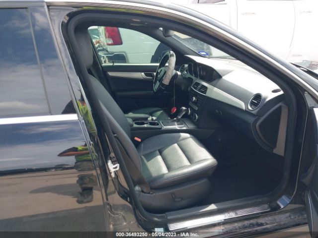 WDDGF4HB7EG193990 Mercedes-Benz C-class C 250