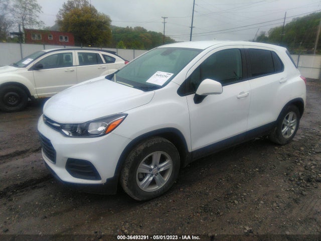 Chevrolet TRAX LS 2021 KL7CJKSB2MB322702 Image 2