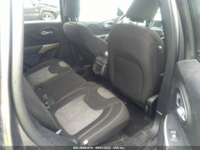 1C4PJMCB2JD541237 Jeep Cherokee Latitude 4x4
