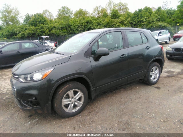 Chevrolet TRAX LS 2019 3GNCJNSB1KL310791 Image 2