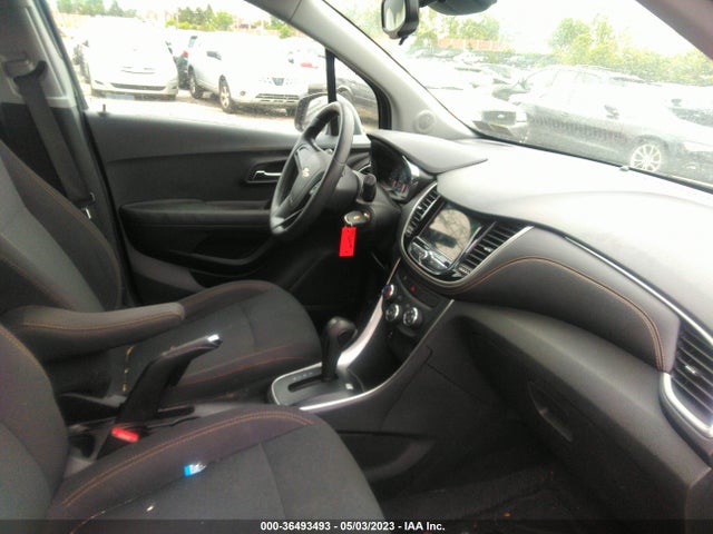 Chevrolet TRAX LS 2019 3GNCJNSB1KL310791 Image 5