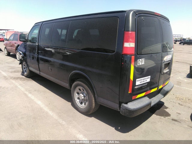 Chevrolet Express Passenger Ls 2014 1GNSGBF47E1182010 Image 4