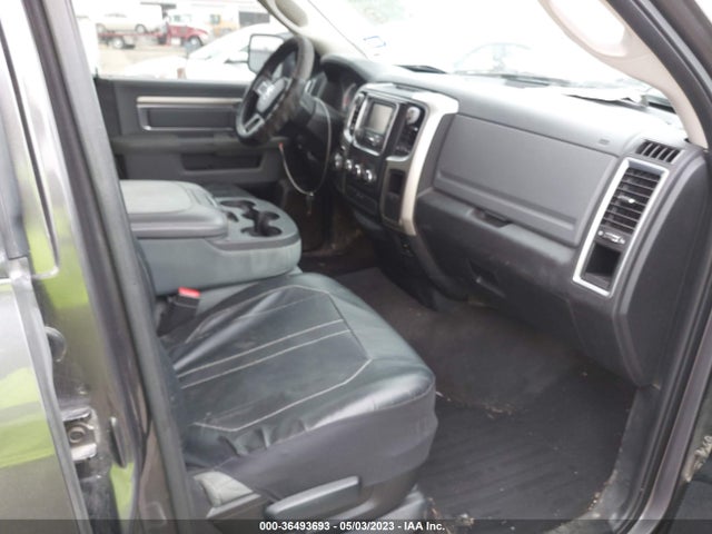 1C6RR6GG3FS761581 RAM 1500 Slt