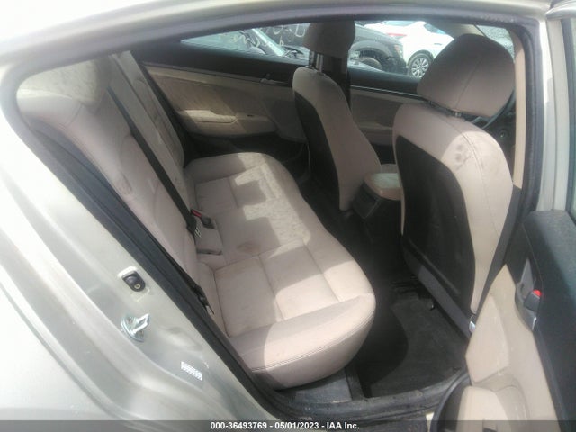 2017 HYUNDAI ELANTRA SE VIN: KMHD74LF7HU087268