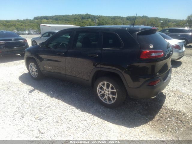 1C4PJLAS5GW376200 Jeep Cherokee Sport