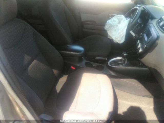 KNDJN2A25F7126890 KIA Soul Base
