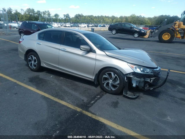 2017 1HGCR2F34HA132346 main image