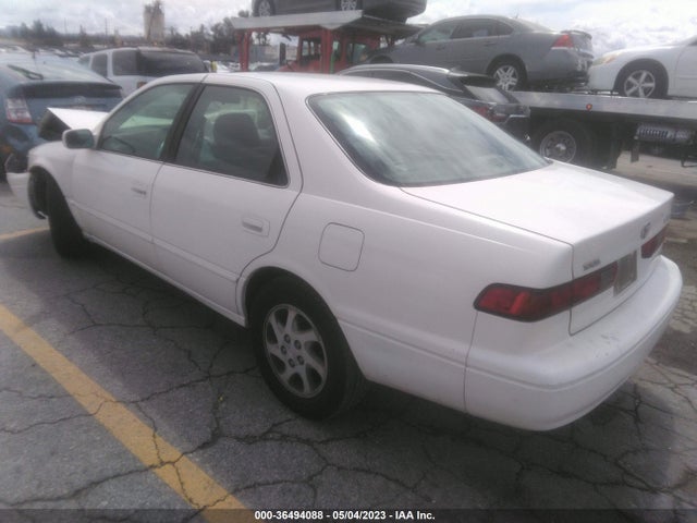 1998 TOYOTA CAMRY LE/XLE VIN: JT2BF28KXW0127011