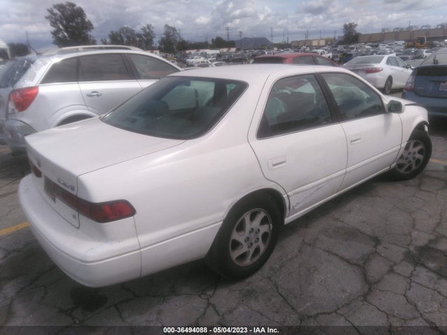 1998 TOYOTA CAMRY LE/XLE VIN: JT2BF28KXW0127011