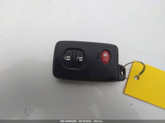 Toyota Prius V Two/five/three/four 2015 JTDZN3EU9FJ034978 Image 3