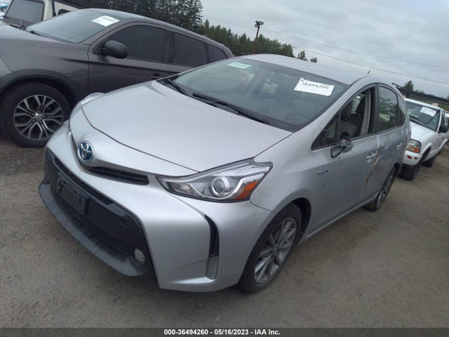 Toyota Prius V Two/five/three/four 2015 JTDZN3EU9FJ034978 Image 2