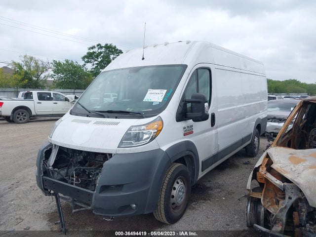 RAM Promaster Cargo Van 2018 3C6URVJG2JE119278 Image 2
