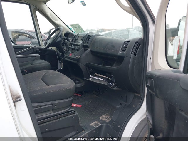 RAM Promaster Cargo Van 2018 3C6URVJG2JE119278 Image 5