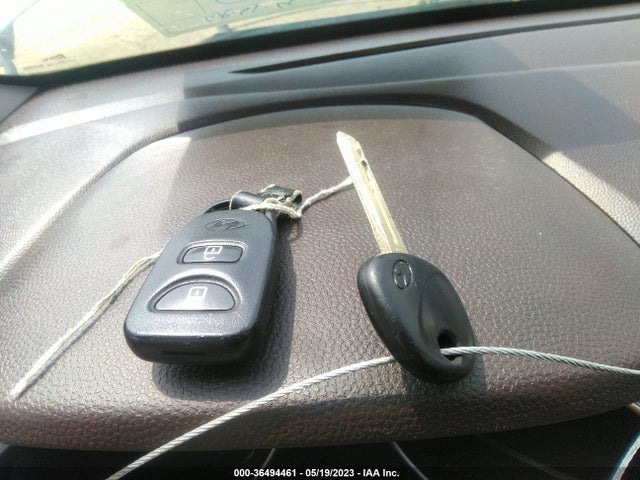 2015 HYUNDAI TUCSON SE VIN: KM8JU3AG4FU100668