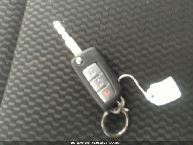JN1BJ1CP0JW157310 Nissan Rogue Sport S