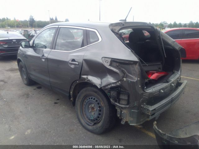 JN1BJ1CP0JW157310 Nissan Rogue Sport S