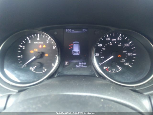 JN1BJ1CP0JW157310 Nissan Rogue Sport S