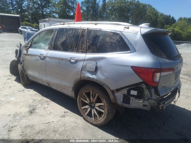 Honda Pilot Touring 8-passenger 2019 5FNYF5H96KB019982 Image 3