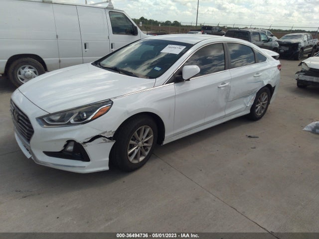 Hyundai SONATA SE 2018 5NPE24AF8JH620111 Image 2