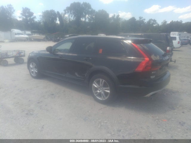 2018 Volvo V90, VIN: YV4102NK6J1020045