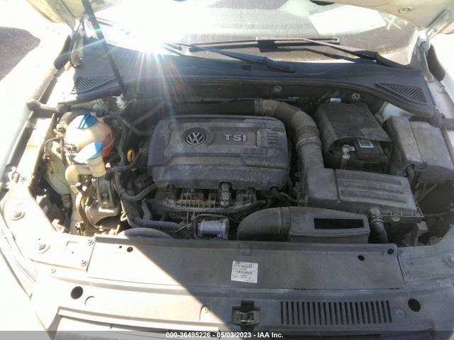 1VWAT7A30FC038944 Volkswagen Passat 1.8t Wolfsburg Ed