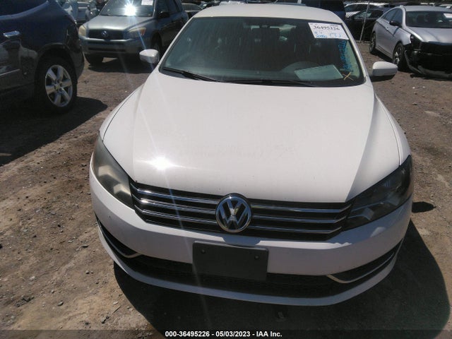 1VWAT7A30FC038944 Volkswagen Passat 1.8t Wolfsburg Ed
