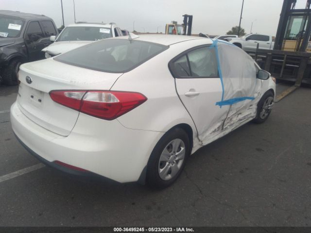 KNAFK4A65G5492811 KIA FORTE LX