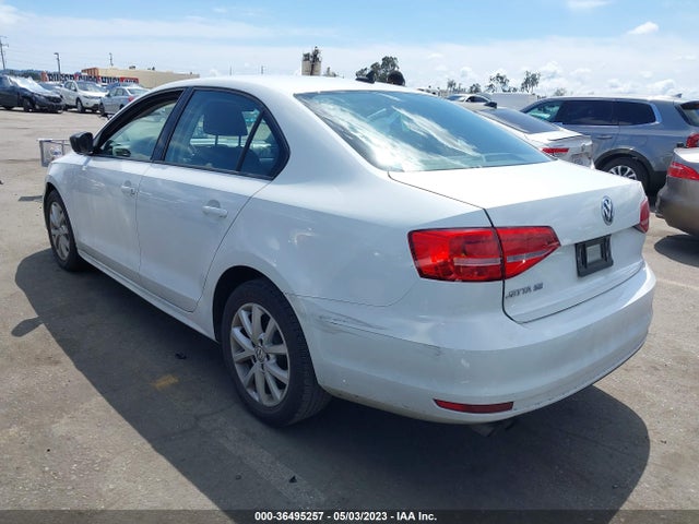 3VWD17AJ3FM244498 Volkswagen Jetta Sedan 1.8t Se