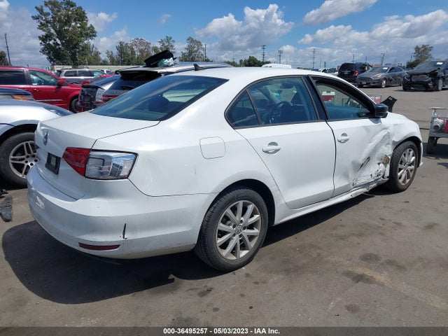 3VWD17AJ3FM244498 Volkswagen Jetta Sedan 1.8t Se