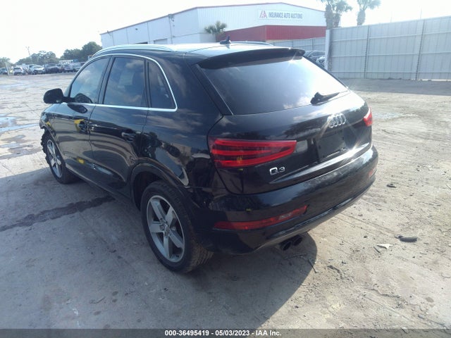 WA1BFCFS8FR001171 Audi Q3 2.0t Premium Plus