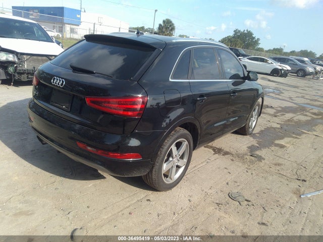 WA1BFCFS8FR001171 Audi Q3 2.0t Premium Plus