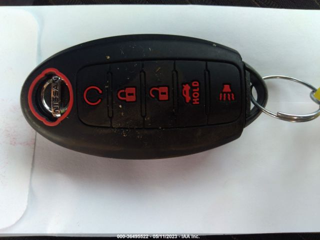 5N1AT2MV8JC719215 Nissan ROGUE S/SV/SL