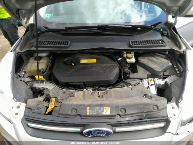 1FMCU9GX7EUA86122 Ford ESCAPE SE