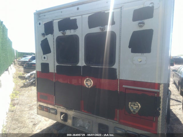2015 Ford F-450, VIN: 1FD0X4GT0FEC57234