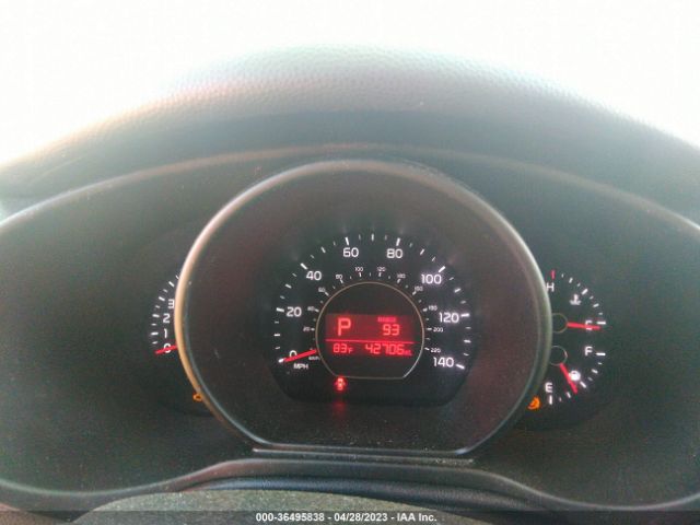 KNDJP3A59J7599324 KIA SOUL +