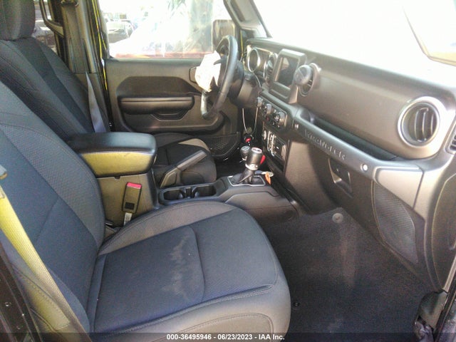 1C4HJXDG0JW234184 Jeep Wrangler Unlimited Sport S