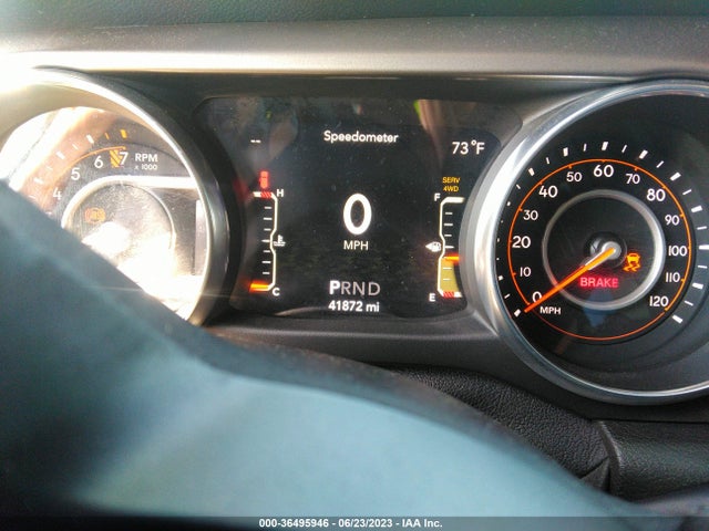 1C4HJXDG0JW234184 Jeep Wrangler Unlimited Sport S