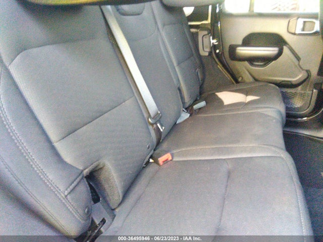 1C4HJXDG0JW234184 Jeep Wrangler Unlimited Sport S